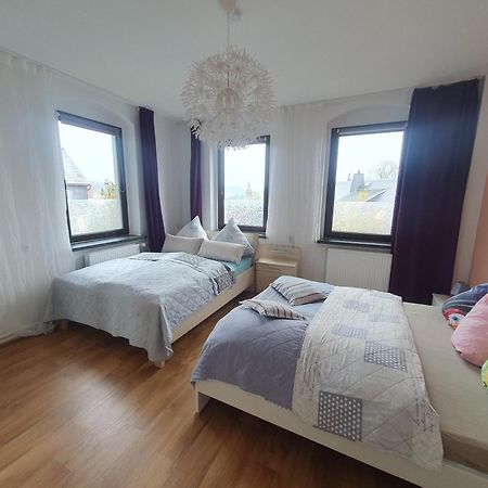 Familienfreundliche Ferienwohnung Erzgebirge Шнееберг Екстериор снимка