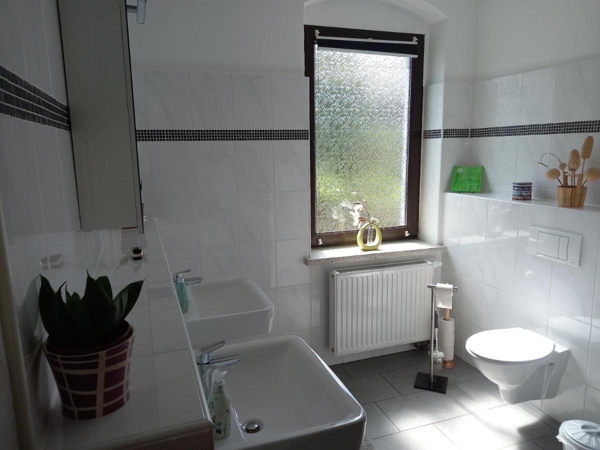 Familienfreundliche Ferienwohnung Erzgebirge Шнееберг Екстериор снимка